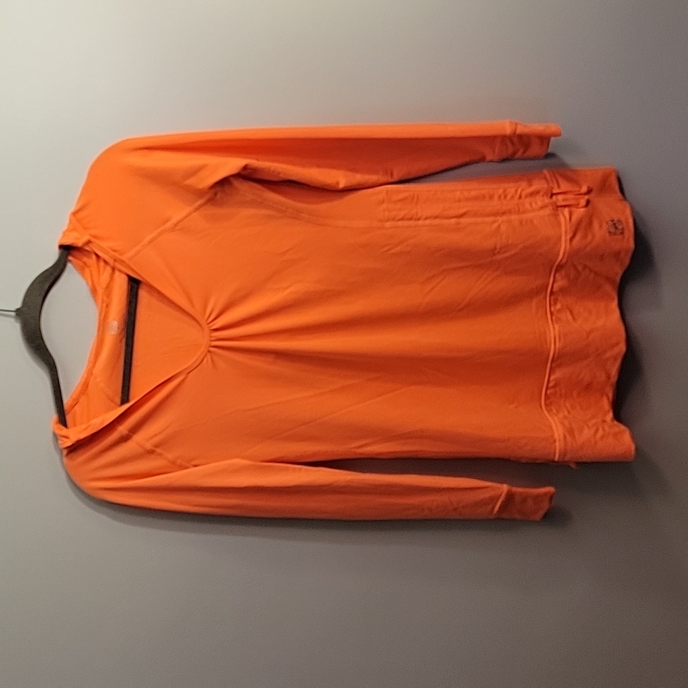 Woman's Active Long Sleeve